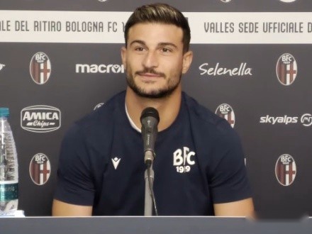 对里夫斯本 对里夫斯本