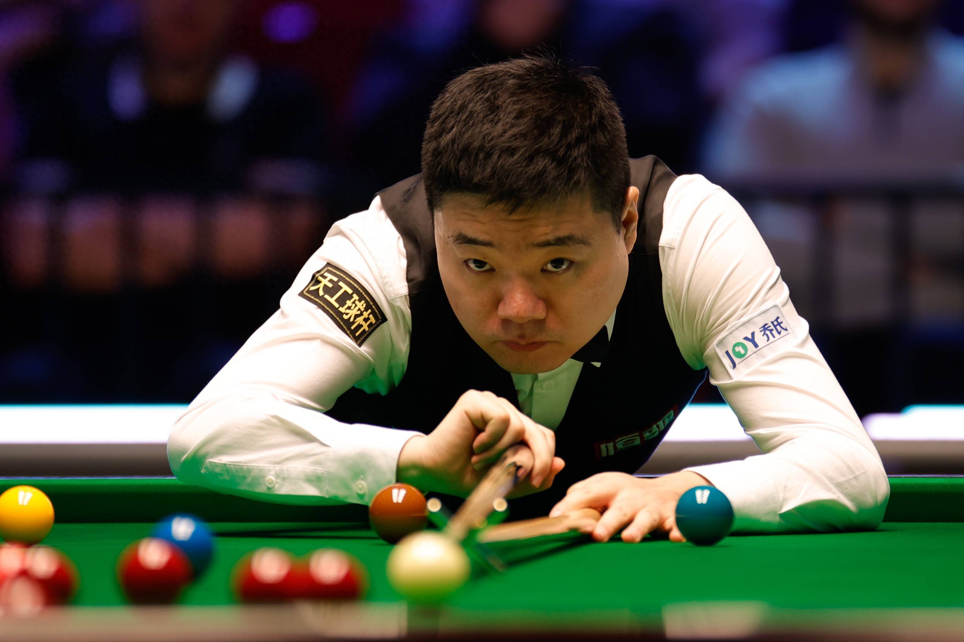 容都能落地 容都能落地